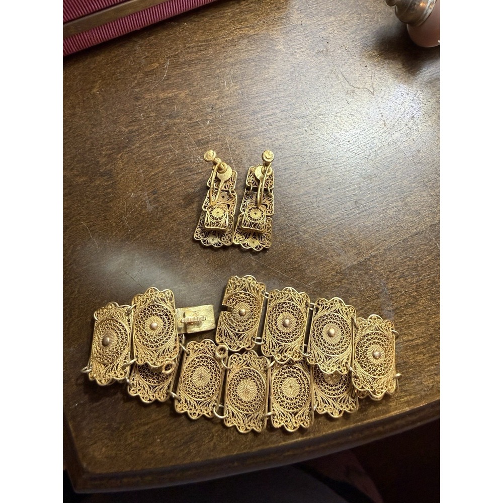 Victorian Filigree 14k Gold Bracelet And Screw Back Earrings RARE one of a kind - Picture 2 of 3